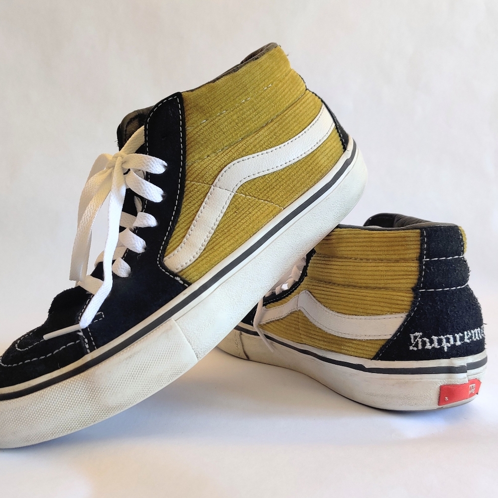 Vans Sk8 Mid Pro x Supreme / Suede / Women's/Men's Shoes / Yellow/Black